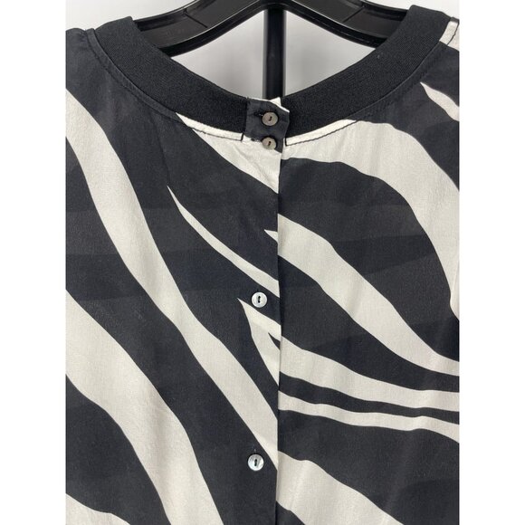 DIANE VON FURSTENBERG Black White Animal Zebra Button Back Short Sleeve Blouse M - Picture 6 of 9